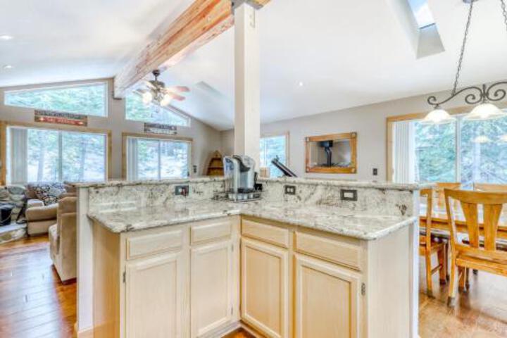 Regency Retreat - thumb 5