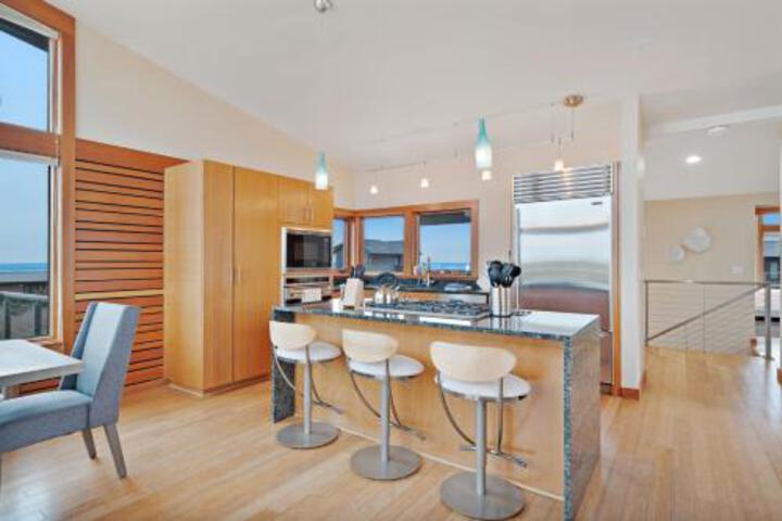 Designers Beach Home Dream - thumb 0