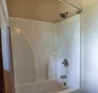 Spacious Murphy Cabin w / Decks  Wooded Views - Accommodation Indiana