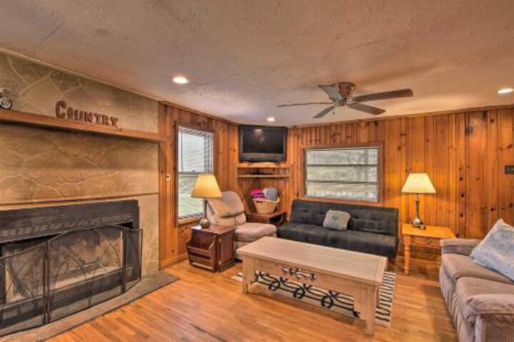 Smoky Mtn Cabin With Deck & Grill Mins To AT! - thumb 7