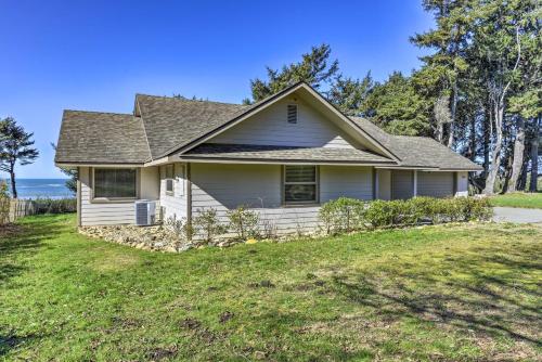 Smith River Oceanfront Home Steps To Beach! - thumb 4