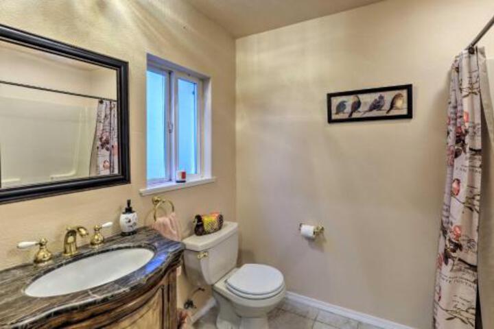 Crescent City Home W / Deck 15 Mins To Beach - thumb 6