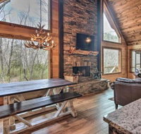 Modern Murphy Cabin w / Nottely River Views - Accommodation Indiana