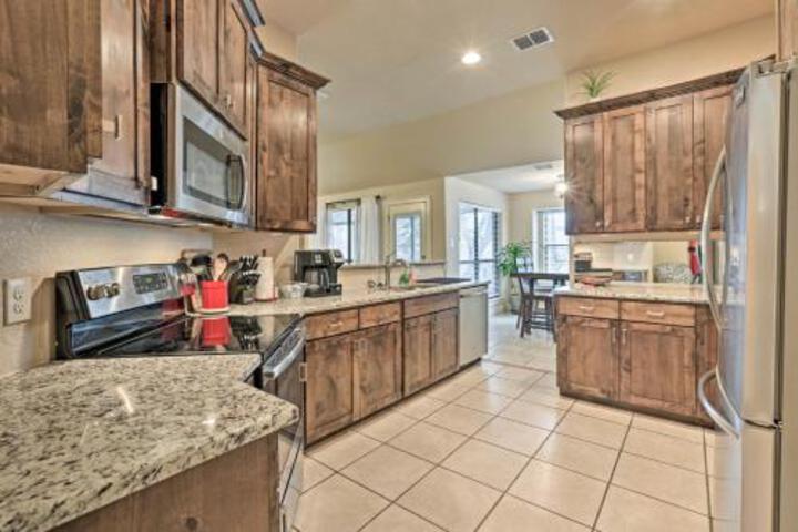 Live Oak Home 15 Mi To Downtown San Antonio - thumb 3