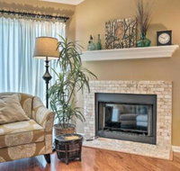 Chic Kyle Home w / Patio 20 Mi. to DT Austin - Accommodation Indiana