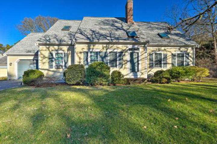 Spacious Family Home With Yard Near Cape Cod Bay - thumb 6