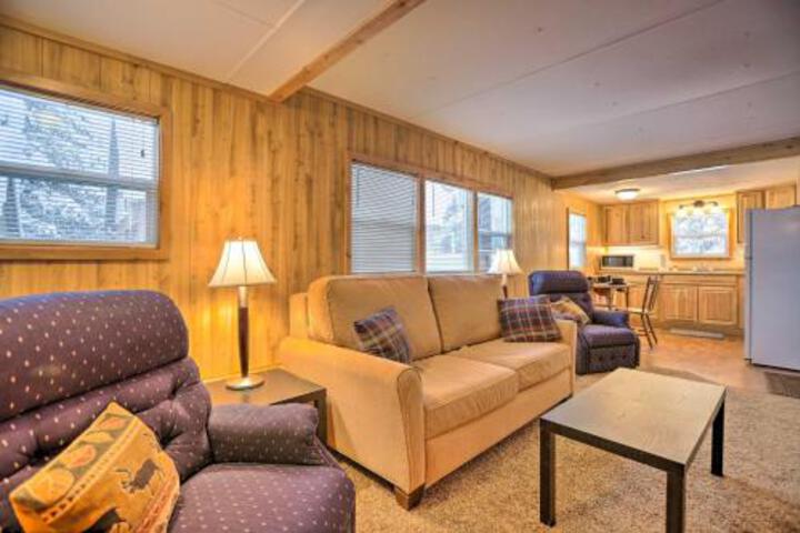 Island Park Cabin Near ATV Trails & Reservoir - thumb 4