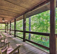 Creekside Marietta Cabin Retreat with Fire Pit - Accommodation Indiana