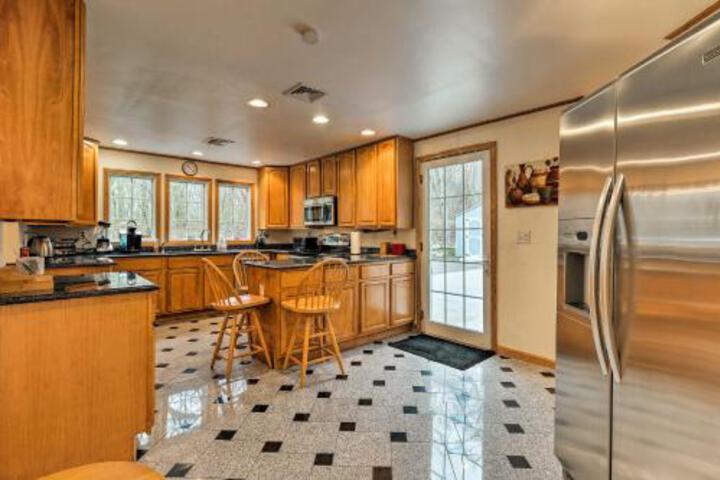 Masons Island Home W / Balcony Steps To Ocean - thumb 6