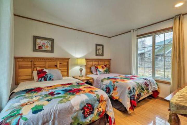 Masons Island Home W / Balcony Steps To Ocean - thumb 1