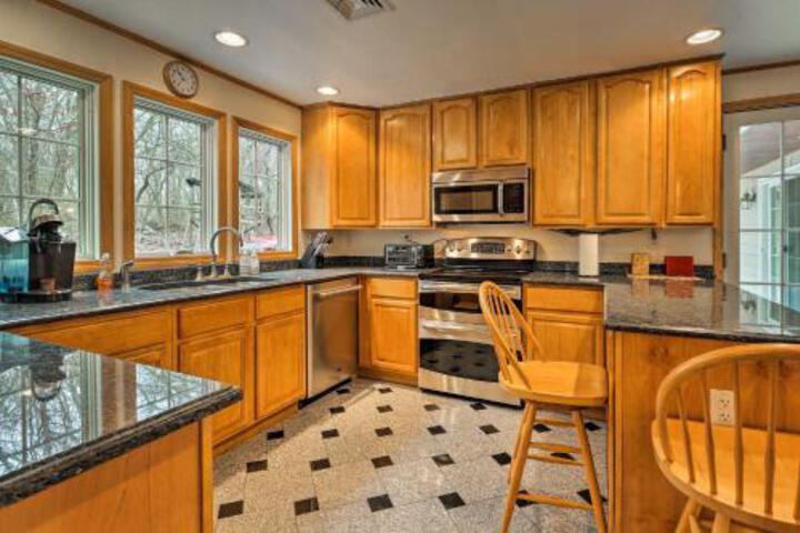 Masons Island Home W / Balcony Steps To Ocean - thumb 3