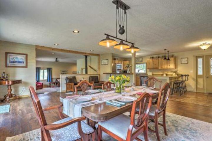 Palmer Home W / Deck Yard & Mountain Views - thumb 6