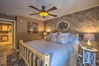 Ski in  Ski Out West Dover Condo with Amenities