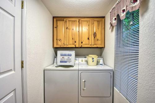 NEW Hayesville Cabin 15Min To Dwtn & Lake Chatuge - thumb 5