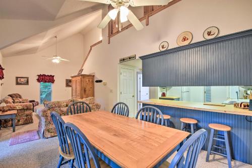 NEW Hayesville Cabin 15Min To Dwtn & Lake Chatuge - thumb 6