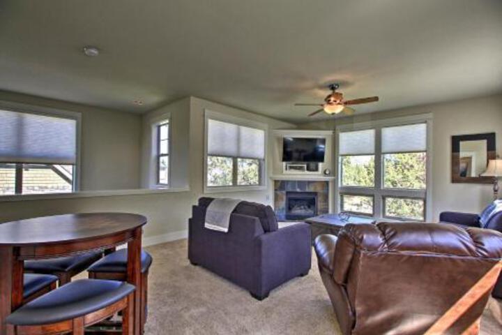 Redmond House With Community Amenities Access - thumb 4