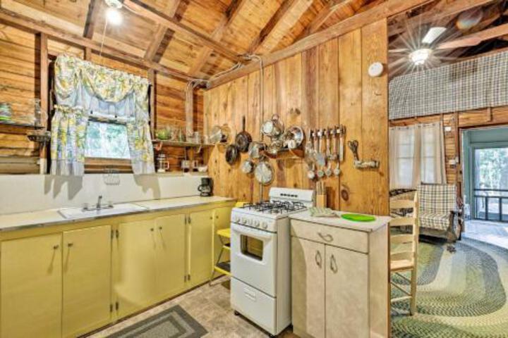 Southold Cottage W / Deck+Grill Walk To Beach - thumb 6