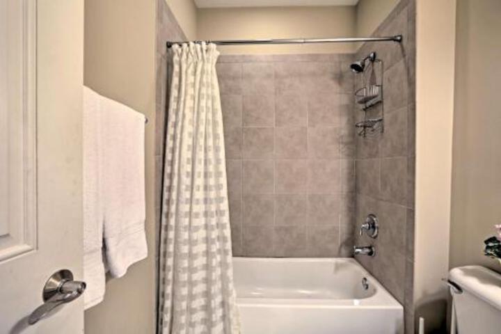 Chicago House W / Large Rooftop Deck Near Downtown! - thumb 0