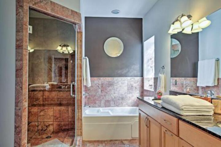 Chicago House W / Large Rooftop Deck Near Downtown! - thumb 3