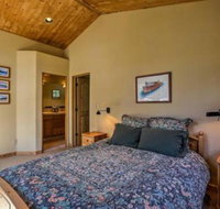 Cozy Alpine Meadows Townhome on the Truckee River - Accommodation Indiana