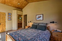 Cozy Alpine Meadows Townhome on the Truckee River