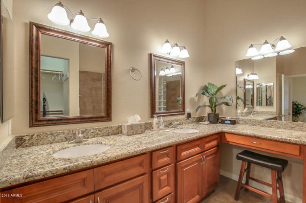 Coyote Landing Condo - thumb 2