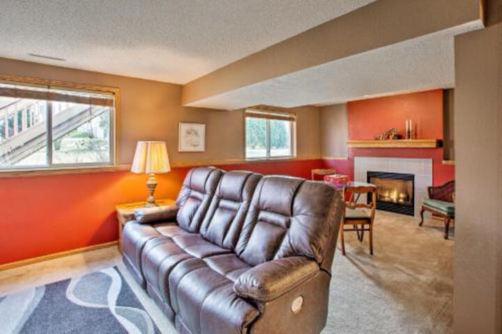 Suburban Gem 5 Miles From Downtown Rochester! - thumb 3