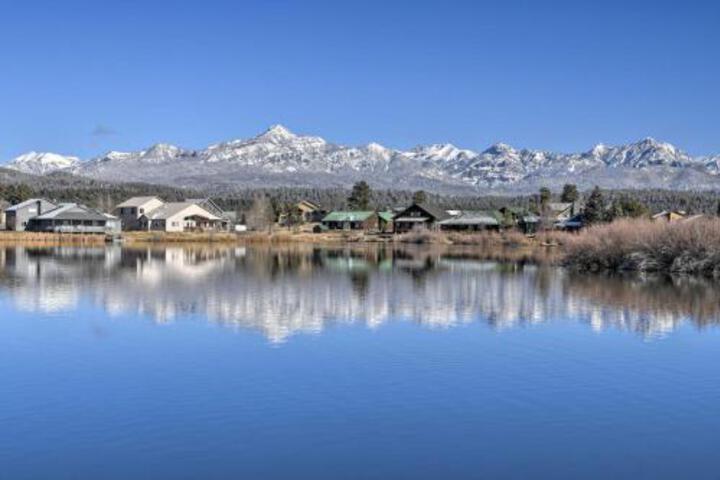 Lake Lovers Retreat Condo W / Balcony + Grill! - thumb 1