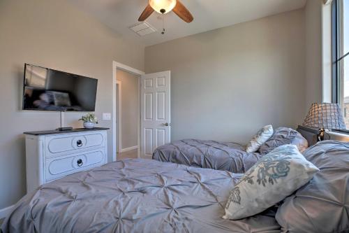 Luxurious Arizona Abode W / Abundant Amenities - thumb 1