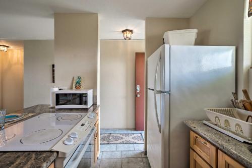 Hilo Condo W / Lanai Pool & Views Walk To Beach - thumb 5