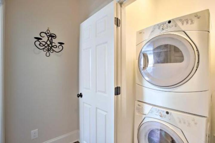 Chic Atlanta Home 8 Mi To Airport & NCAA Events! - thumb 0