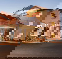 Hampton Inn  Suites Mystic - Accommodation Indiana