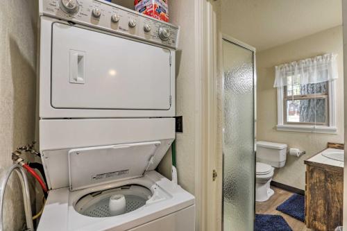 Beachfront Tahoe Cabin 8 Miles To Northstar! - thumb 3