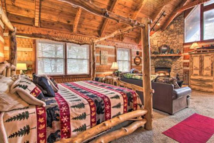 Honey Bear Pause Getaway W / Porch & Hot Tub - thumb 1