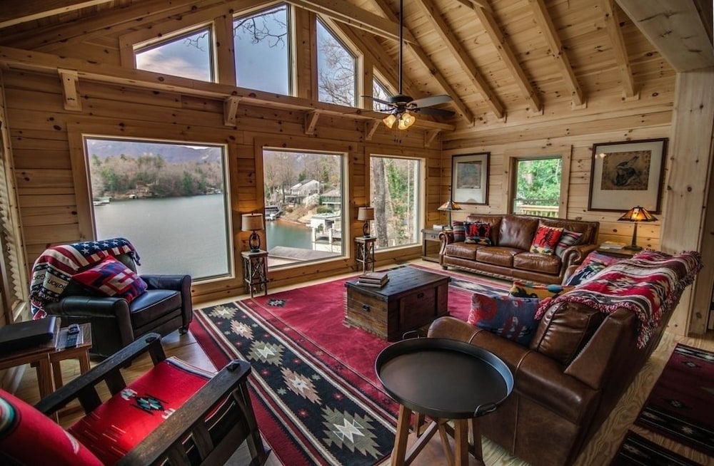 Large Lakefront Cabin W/kayaks And Boathouse 5 Bedroom Home - thumb 5