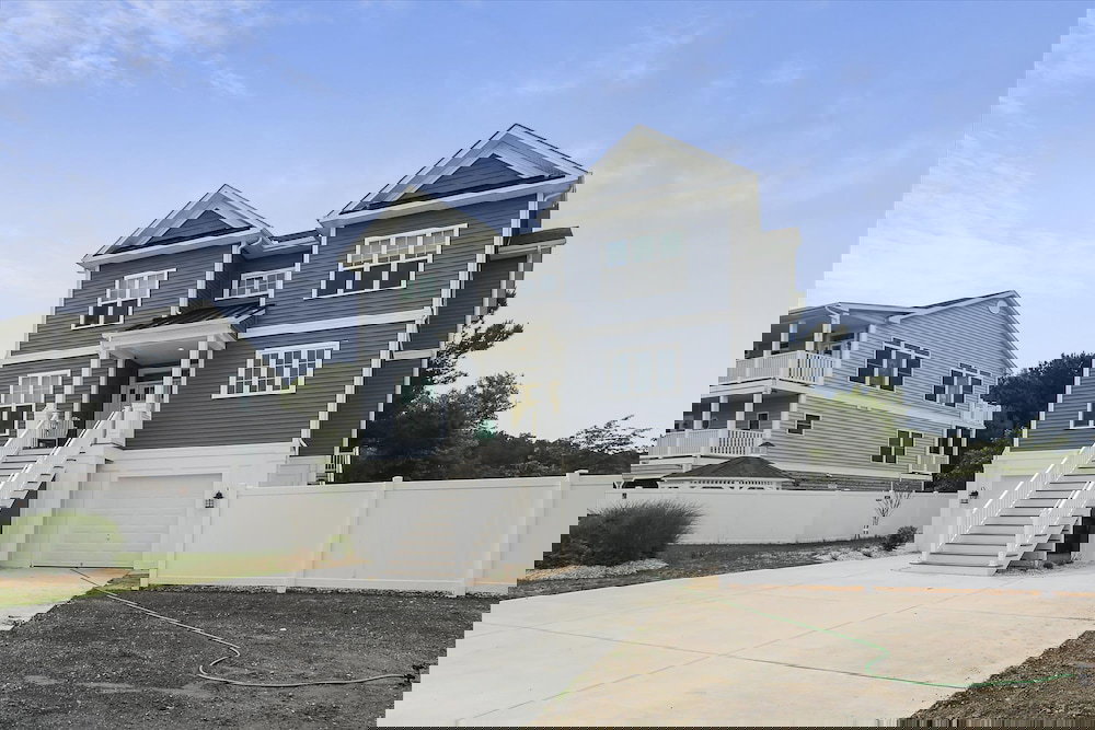 The Burrow By Long & Foster - thumb 3