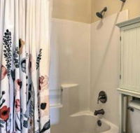 NEW Charming Condo on Morningside Church Campus - Accommodation Indiana