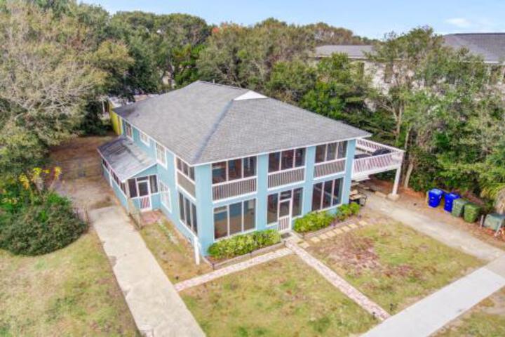 Palm Boulevard - thumb 0