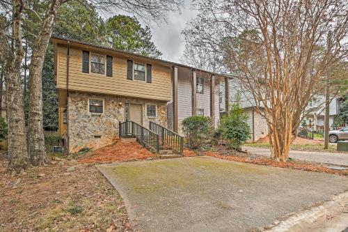 SunTrust Park Home Base W / Private Backyard! - thumb 1