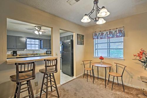 SunTrust Park Home Base W / Private Backyard! - thumb 4