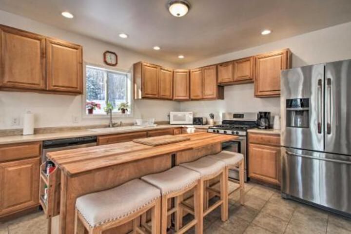 Stylish Killington House 3 Miles To Skiing! - thumb 1