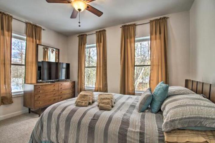 Stylish Killington House 3 Miles To Skiing! - thumb 4