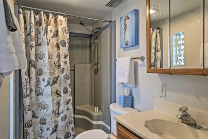 Beachfront Indialantic House With Furnished Patio! - thumb 3