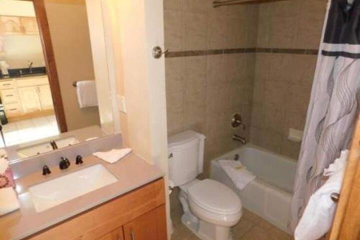 Breakaway West Studio Apts - thumb 4