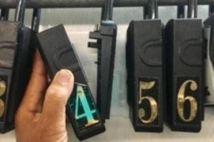 210 TROPICS!! In PARADISE! BLOCK FROM BEACH!! - thumb 2