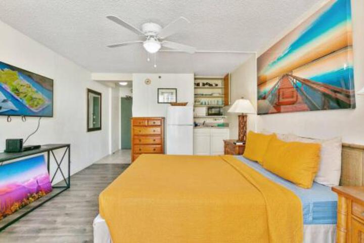 BLUE DIAMOND Studio! Free Parking!! 1814 - thumb 1