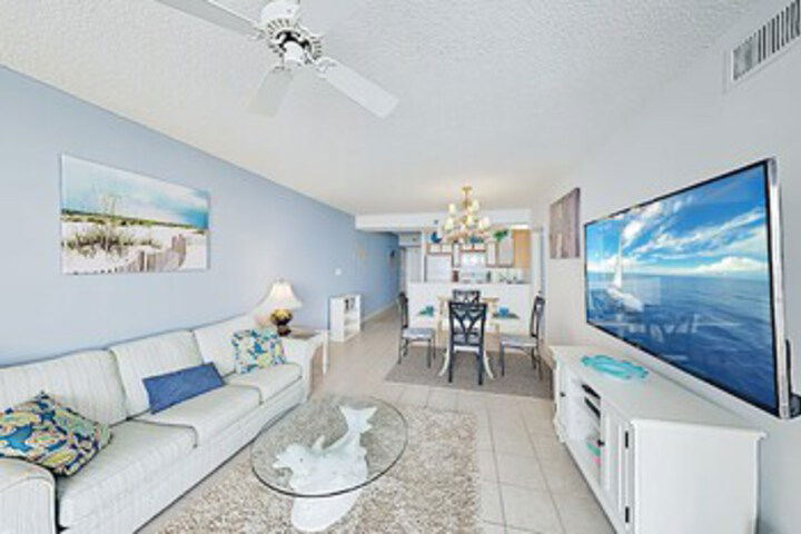 New Listing! Romar Place W / Pools & Hot Tub 3 Bedroom Condo - thumb 0