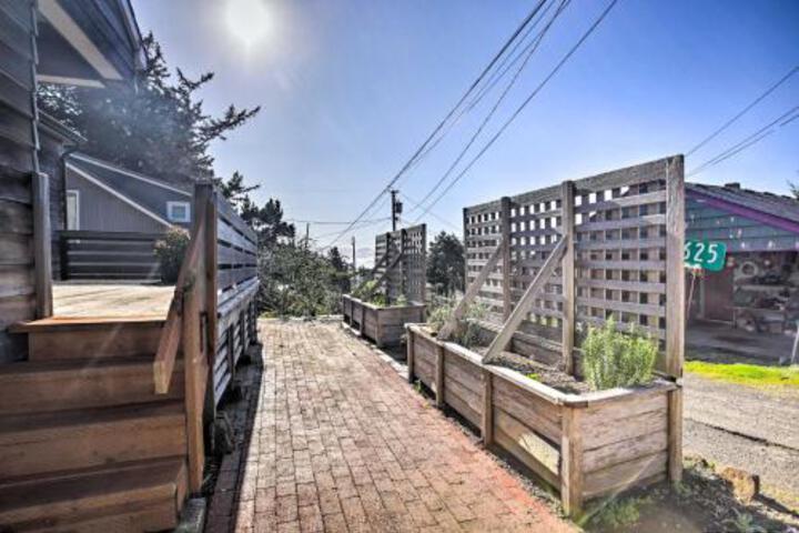 Oceanside Home With Garden Walk To Beach! - thumb 1