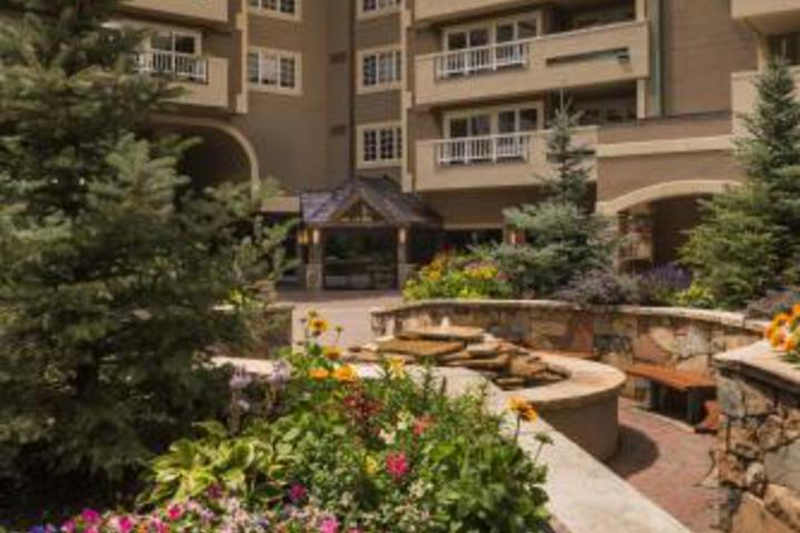 Modern 2br + Den At St. James Sleeps 10! Condo - thumb 3