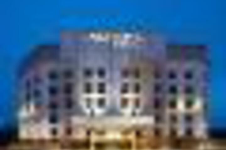 Comfort Suites - thumb 3